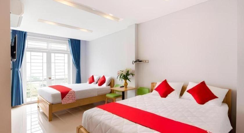 Oyo 898 Phuong Thao Hotel Nha Trang Exterior foto